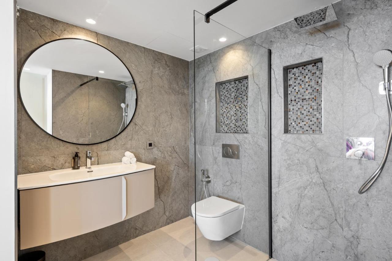 Апартаменты Fully Renovated Frontline Flat Марбелья Экстерьер фото